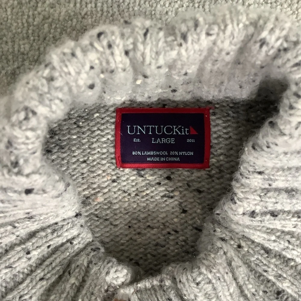 UNTUCKit Men's Speckled Gray Vangone Sweater Sz. L